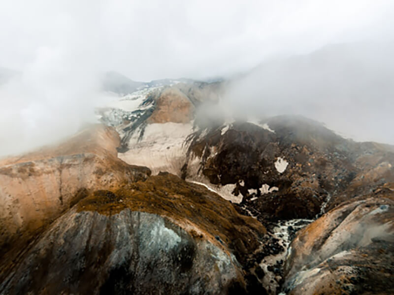 Фото горы Камчатки в тумане